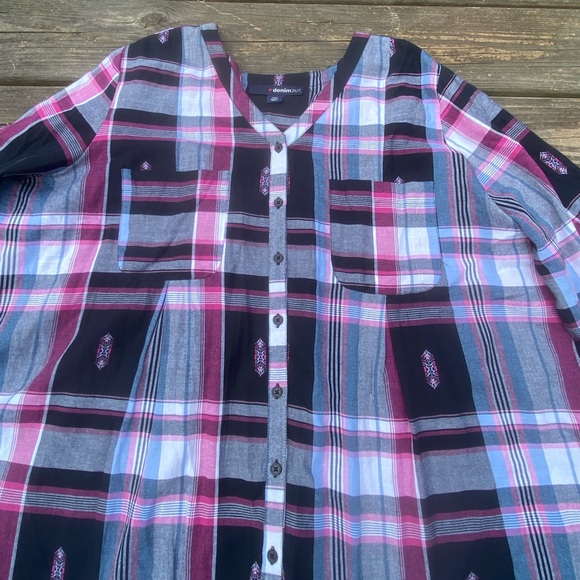 Denim 24/7 soft Cotton plaid blouse feminine style button tab sleeves 20W NEW - Picture 4 of 13
